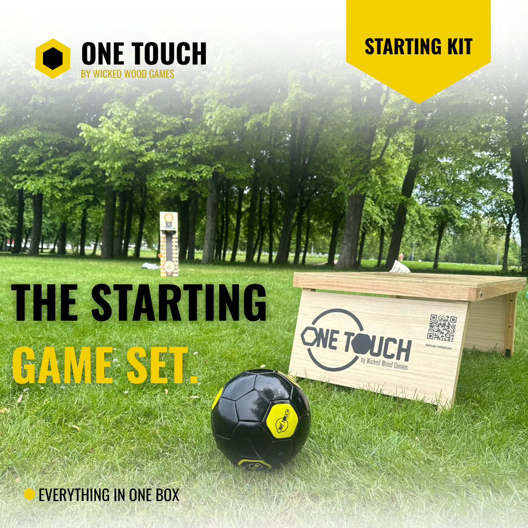 OneTouch Nogometna igra Starting Kit - Uključuje 1 ploču / Premium nogometna lopta / Torba za nošenje