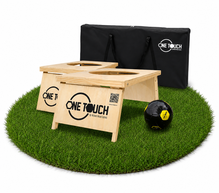 OneTouch Voetbalspel - Inclusief 2 boards / Premium Voetbal / Draagtas Cornhole sets Wicked Wood Games